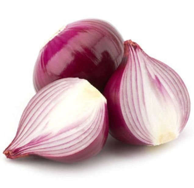 We provide bulk onion supply with export quality standards for food processing industries, restaurants, hotels, and retail businesses. Carefully graded onions ensure consistent size, quality, and storage performance.
